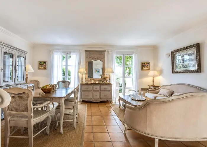 Willa Belle Epoque - Welkeys