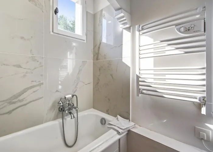 Willa Belle Epoque - Welkeys *